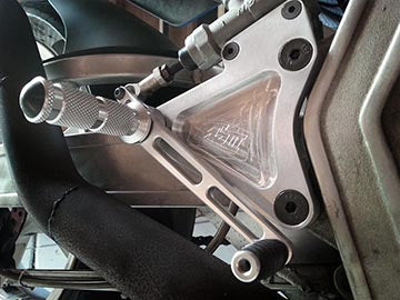 GSXR7RS - GSXR750/1100 REARSETS