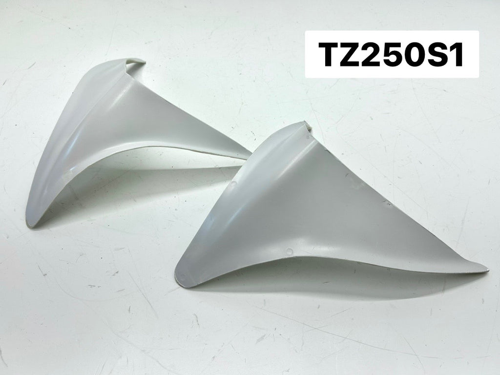 TZ250S1 - 85/87 TZ250S FAIRING W/DUCTS/CUFFS