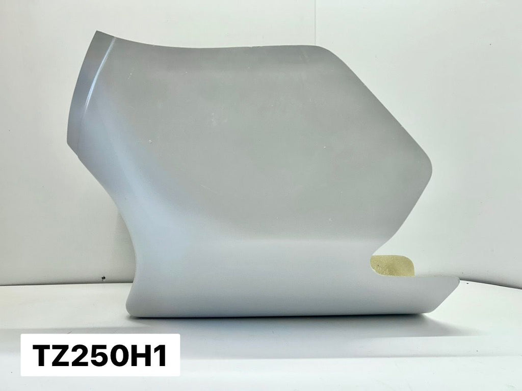 TZ250H1 - 80/83 TZ250HJK UPPER/LOWER FAIRING