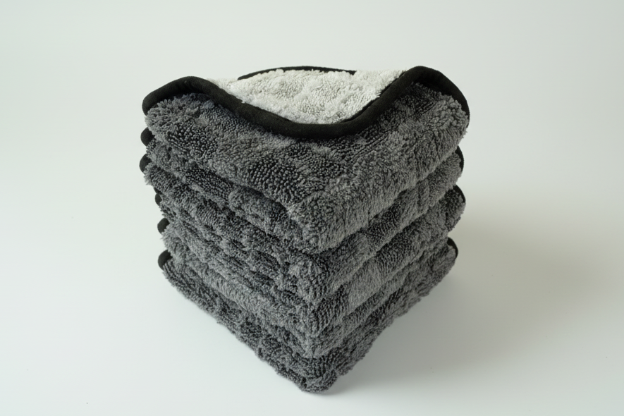 Scratch Safe Microfiber Windshield Polishing Cloth