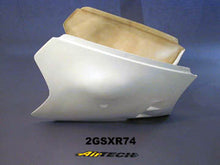 Load image into Gallery viewer, 2GSXR74 - 88/92 GSXR750/1100 1 PIECE LOWER