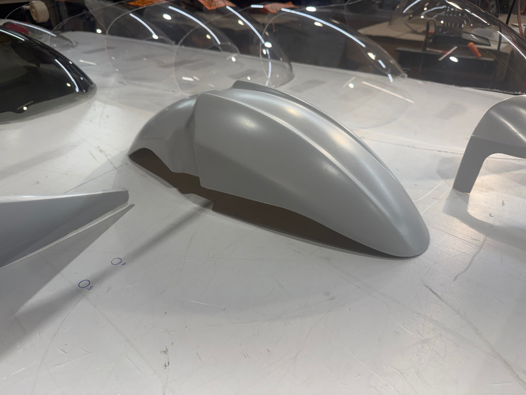 2EX5006 - 94/09 EX500'D' FRONT FENDER