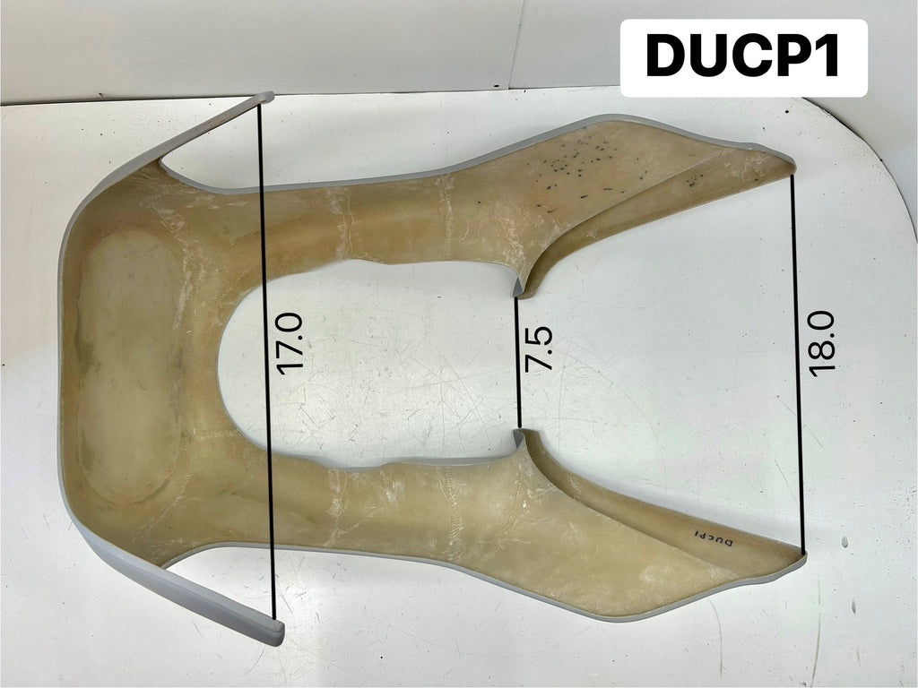 DUCP1 - 83 DUCATI PANTA FAIRING W/2HLIG