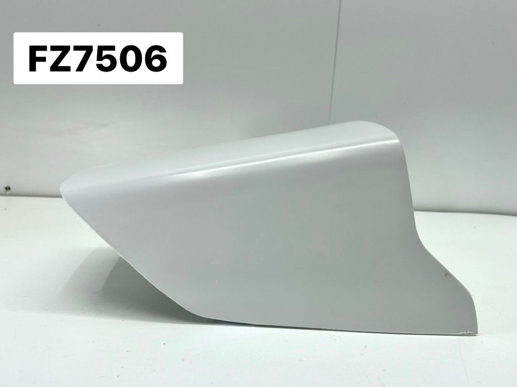 FZ7506 - 85/86 FZ750 SOLO SEAT COWL