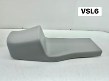 Load image into Gallery viewer, VSL6 - VINTAGE SEAT LARGE 6