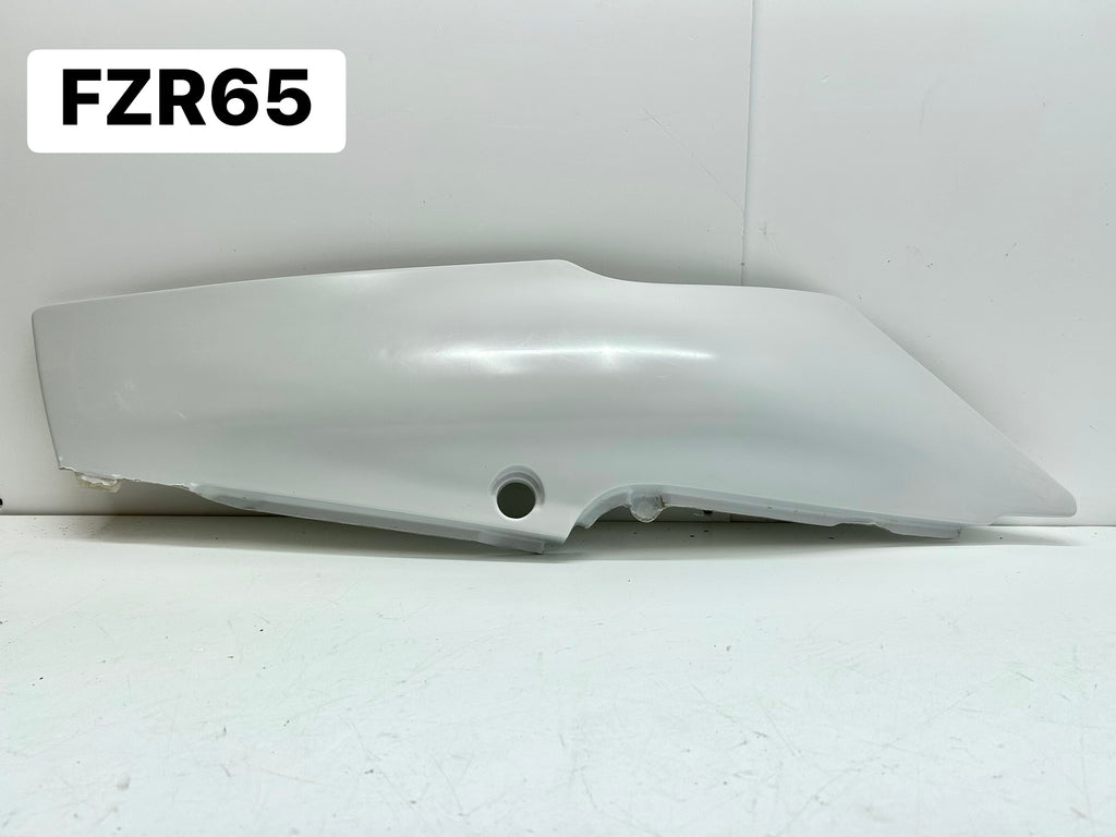 FZR65 - 89/99 FZR600 LEFT SEAT SIDE