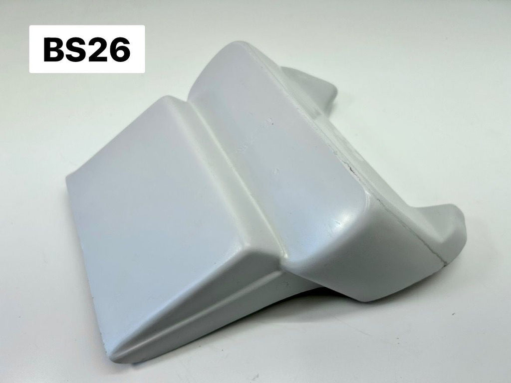 BS26 - BUELL S2 LICENCE PLATE FENDER