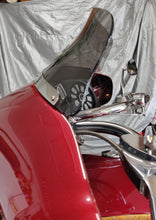 Load image into Gallery viewer, 8in. Euroflip in Light Smoke Gray