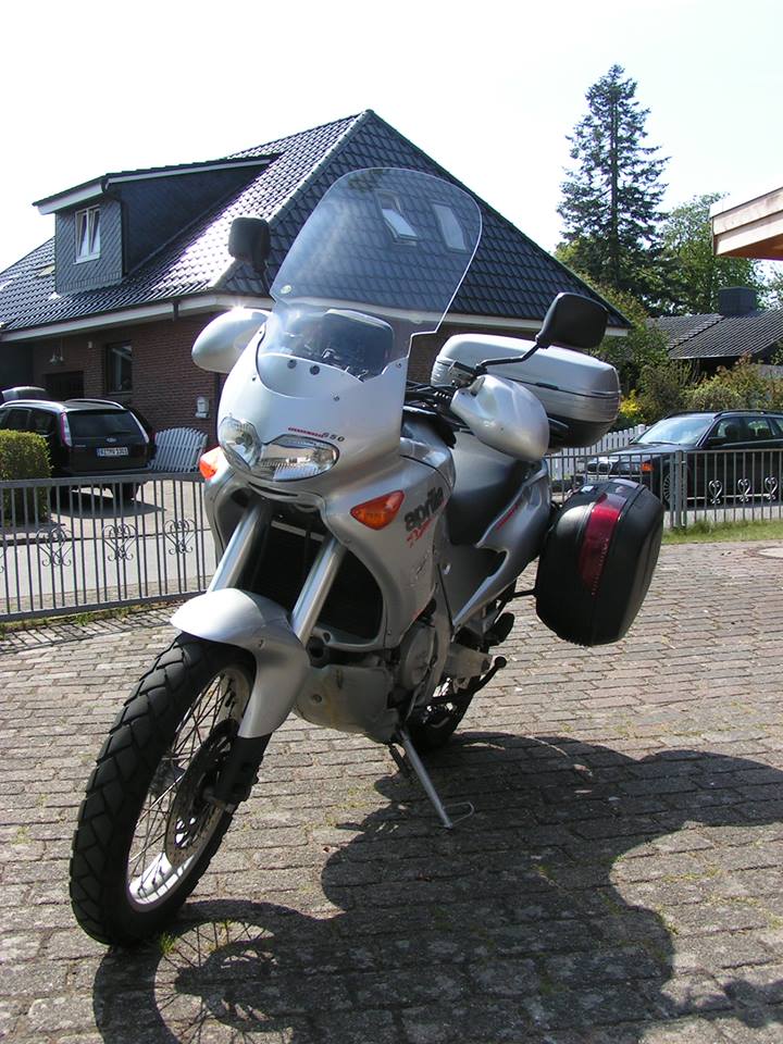 Aprilia 650 Pegaso 2000 - 2002