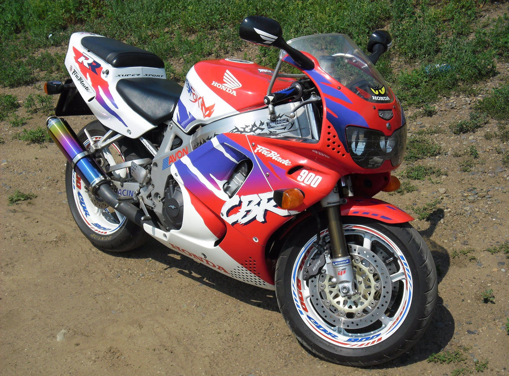 Honda CBR 900 1995 - 1997