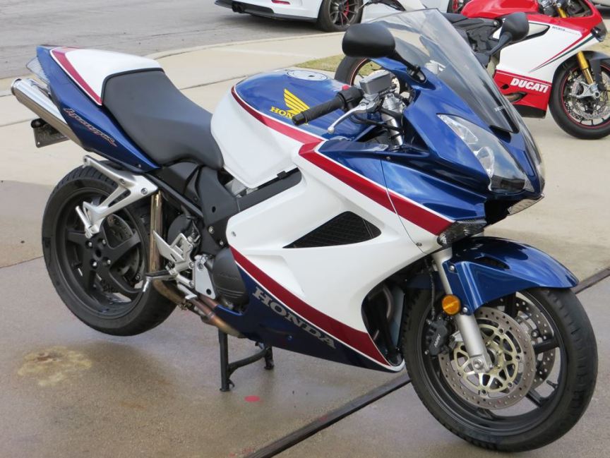 Honda VFR 800 F1 Interceptor 2002 - 2008