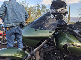 Sport Touring (+4in. Taller) in Light Smoke GRAY