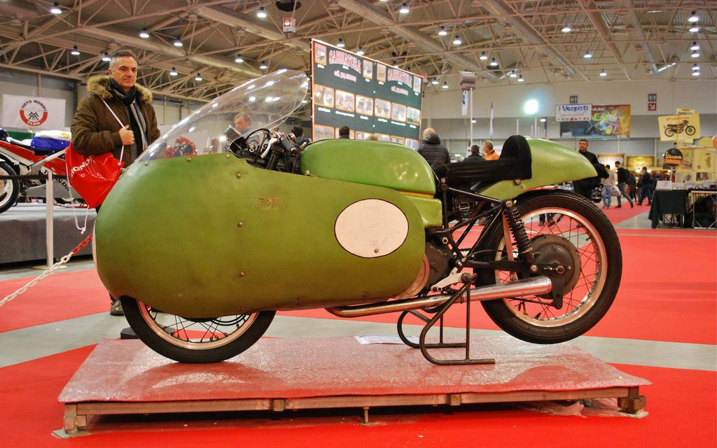 Moto Guzzi 350 Dustbin 1954