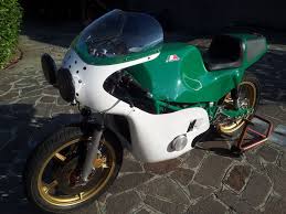 Moto Guzzi MotoPlast