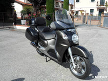 Load image into Gallery viewer, Aprilia Scarabeo 500 2003-2006