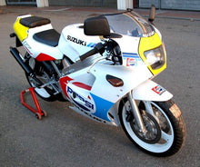 Load image into Gallery viewer, Suzuki RGV 250 1989 - 1990