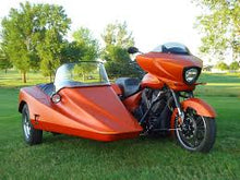 Load image into Gallery viewer, Fairing Manufacturer Motorvation Formula II